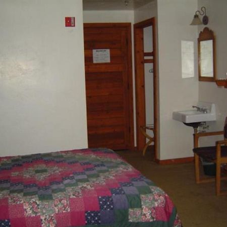 Strawberry Lodge Upper Forni Exterior foto